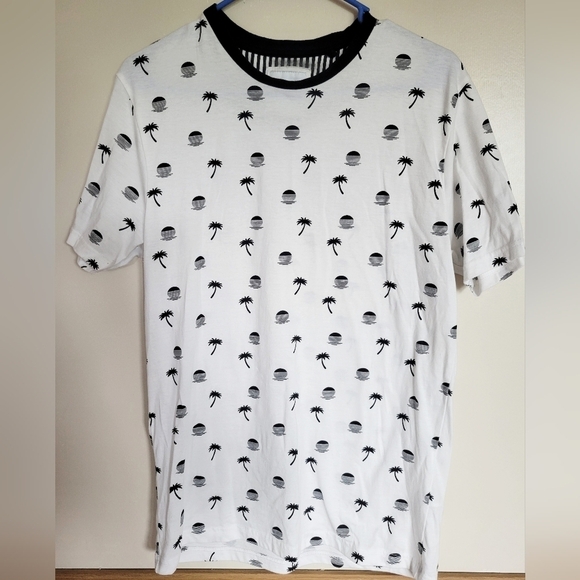 Denim & Flower Ricky Singh Men's Palm Tree & Sunset Tee Size Medium - Picture 1 of 5